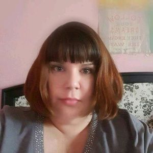 Meet your Posher, Ellen